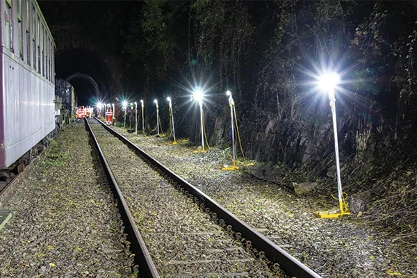 PROLINK Linkable Floodlights for Rail
