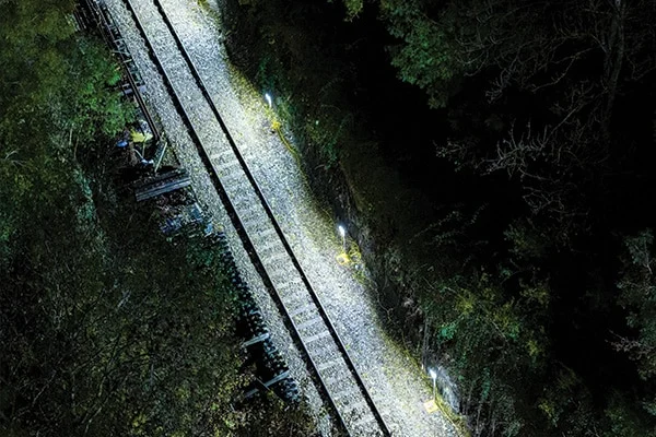 PROLINK Linkable Floodlights for Rail