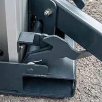 Automatic mast safety and stowage lock